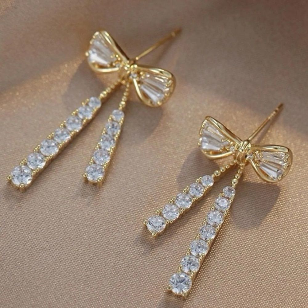 🔅🆕🔅🎀  Elegant Chic Classy Bow 🎀 Crystal Drop Tassel Earrings✨ - Picture 6 of 10